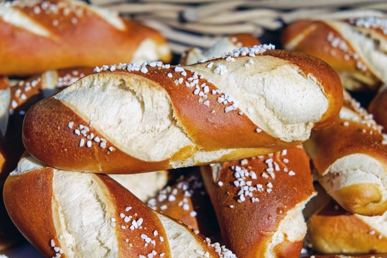 broodjes zelf brood bakken zelfgebakken broodje