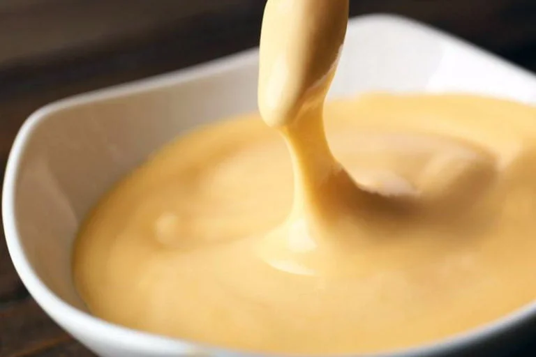 kaassaus recept basisrecept saus zelf kaas saus maken