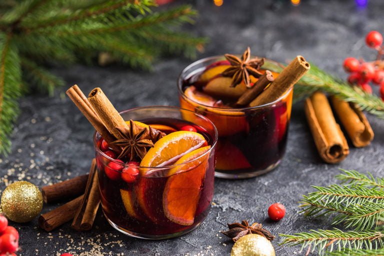 glühwein recept zelf maken gluhwijn bisschopswijn gekruide wijn