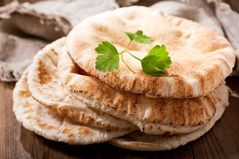 pita broodjes zelf maken recept pitabroodjes shoarmabroodjes