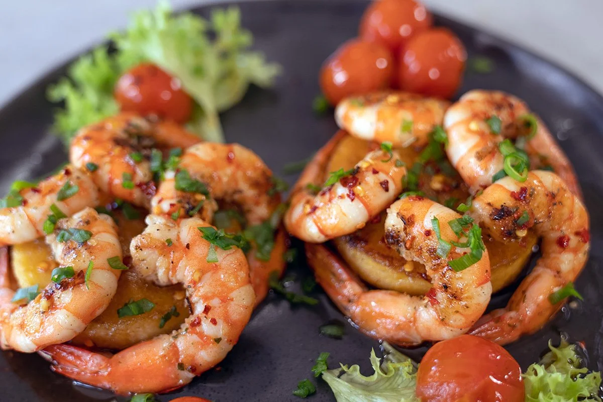 garnalen met hot honey en funchi valentijn